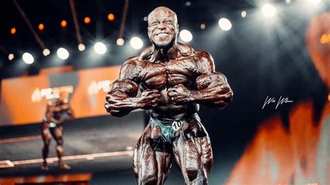 平雲龍|【Mr.Olympia】——2022年男子212組健美比賽選手介紹｜方格子 